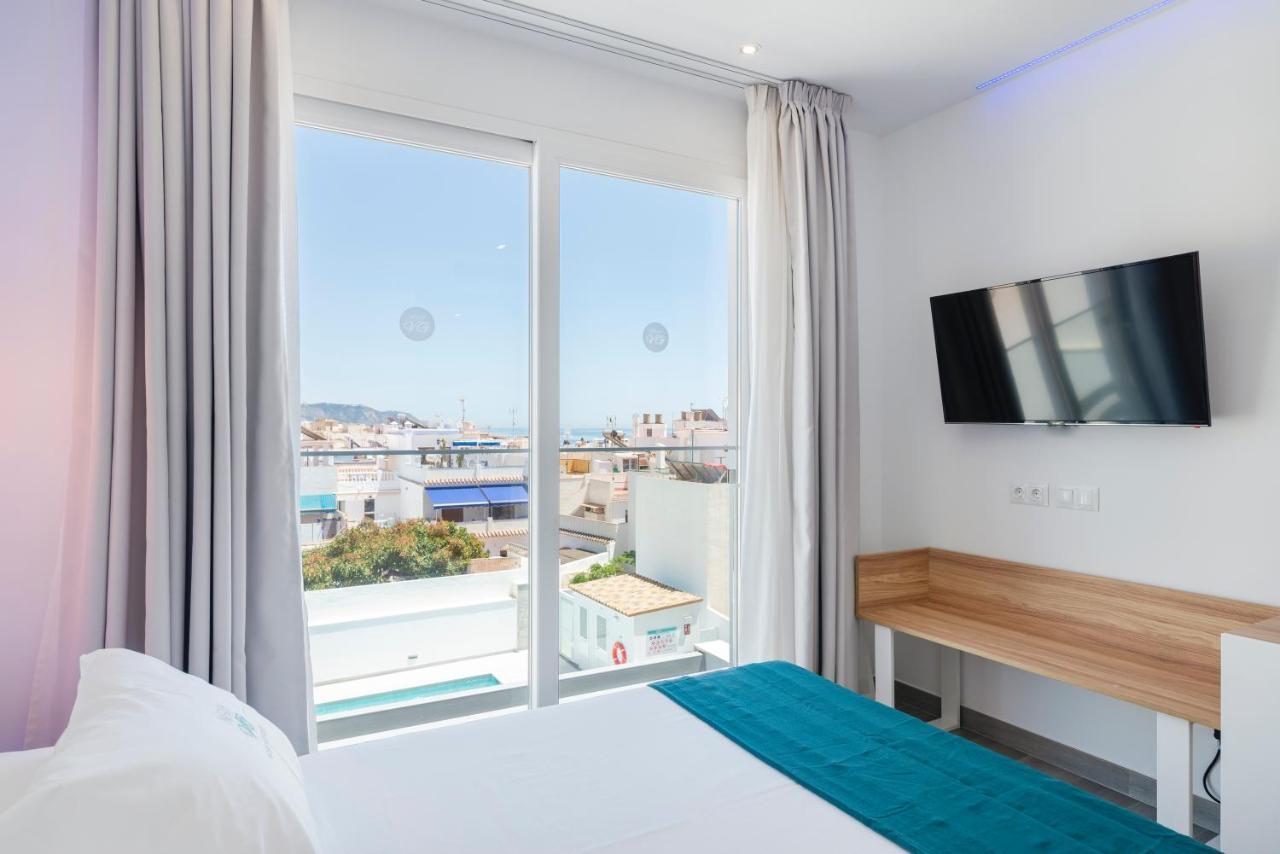 Nerja Vg Hostal Boutique Bagian luar foto