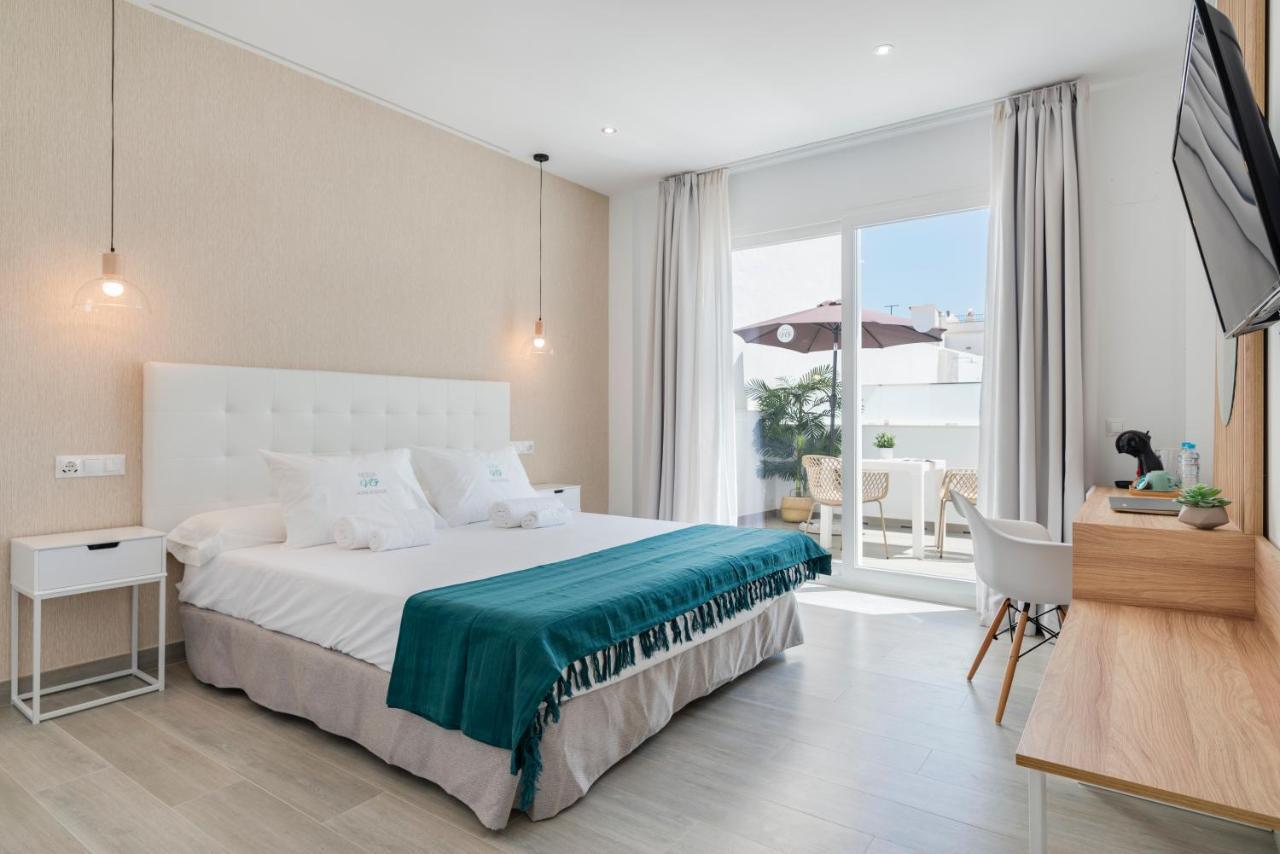 Nerja Vg Hostal Boutique Bagian luar foto
